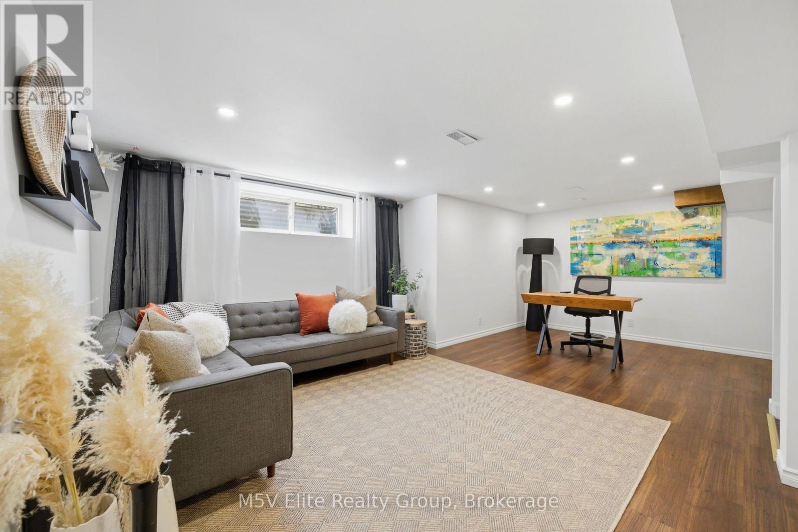 1171 Gripsholm Road, Mississauga, Ontario  L4Y 2G8 - Photo 23 - W13568844