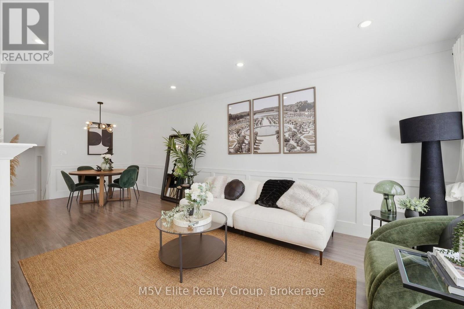 1171 Gripsholm Road, Mississauga, Ontario  L4Y 2G8 - Photo 7 - W13568844