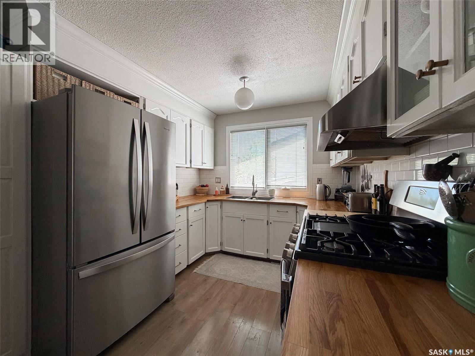 386 4th Street E, Shaunavon, Saskatchewan  S0N 2M0 - Photo 12 - SK042692
