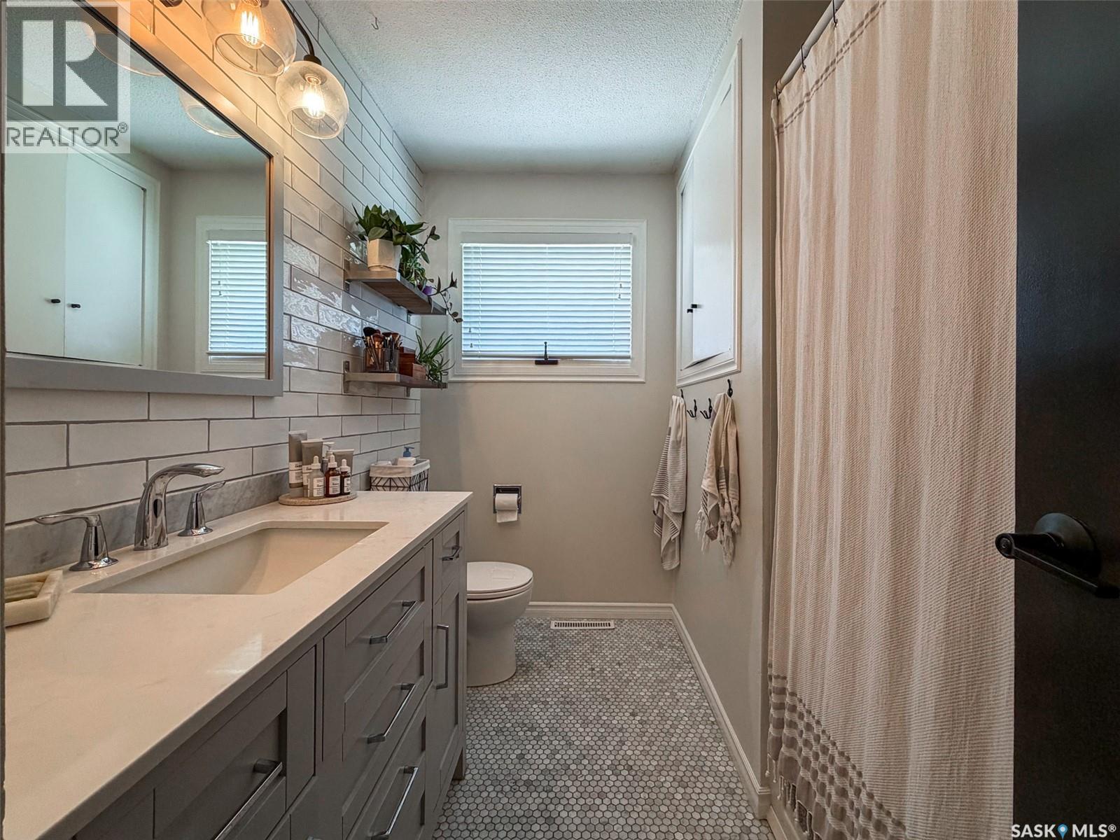 386 4th Street E, Shaunavon, Saskatchewan  S0N 2M0 - Photo 20 - SK042692