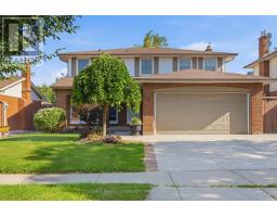 7 APEX COURT, Hamilton, Ontario