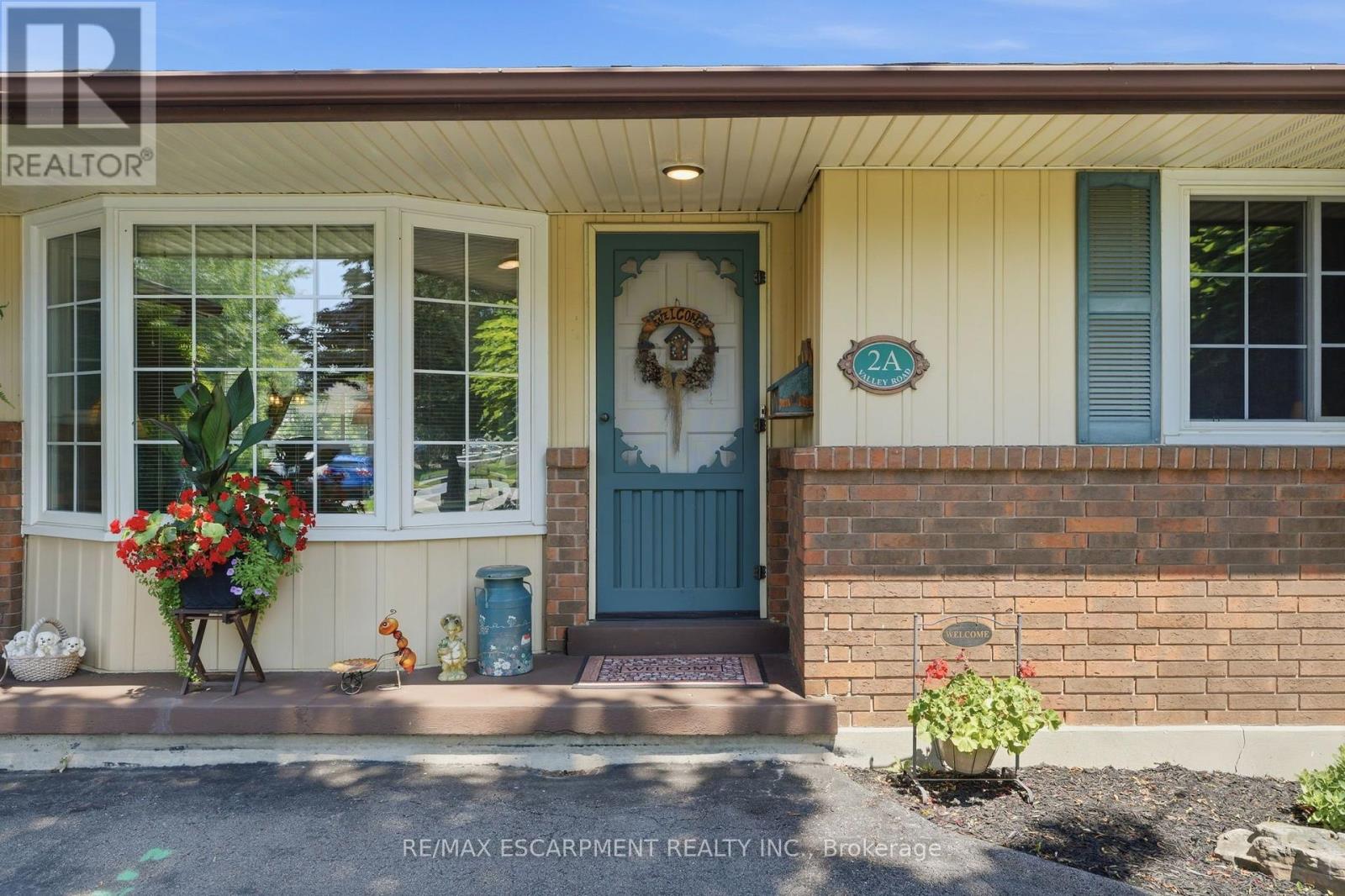 2a Valley Road, St. Catharines, Ontario  L2S 1Y6 - Photo 4 - X13568968