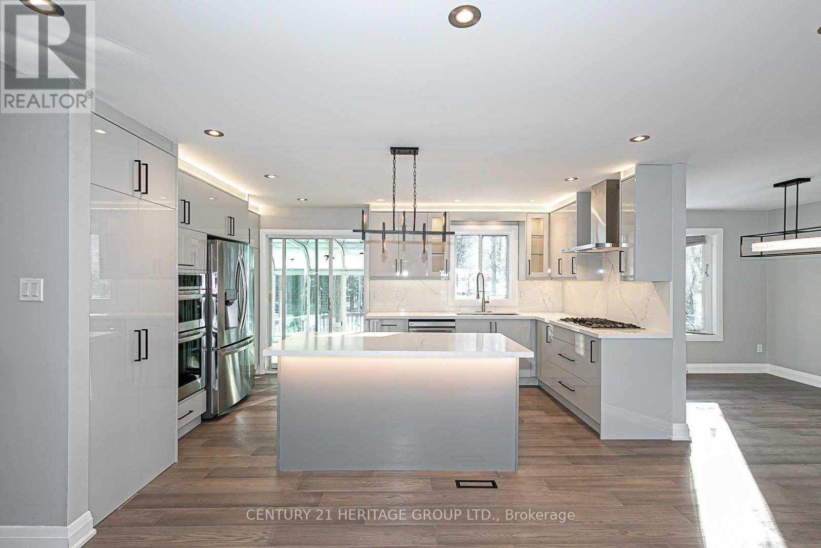 23 Tall Pines Trail, East Gwillimbury, Ontario  L9N 1J5 - Photo 10 - N13568836