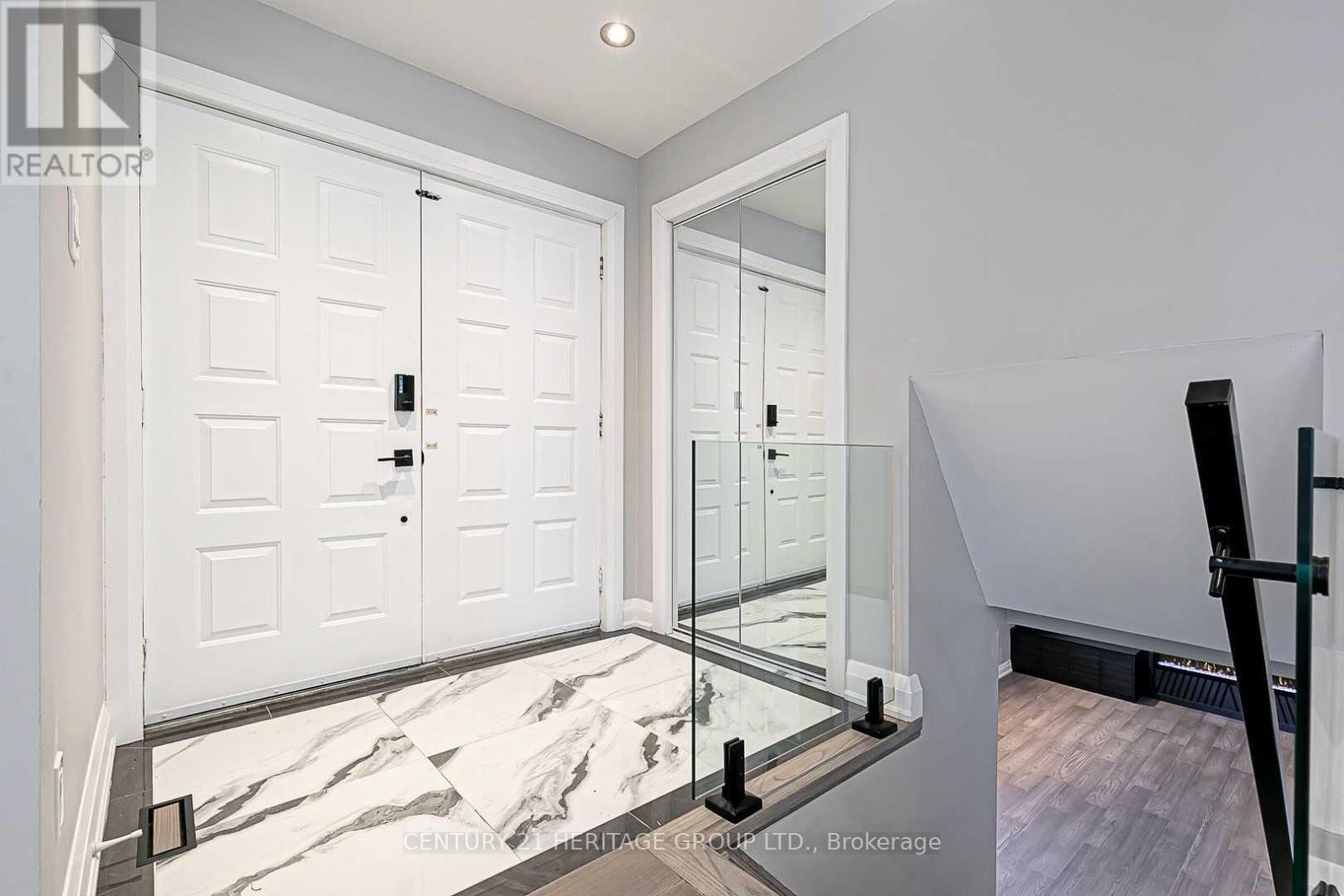 23 Tall Pines Trail, East Gwillimbury, Ontario  L9N 1J5 - Photo 3 - N13568836