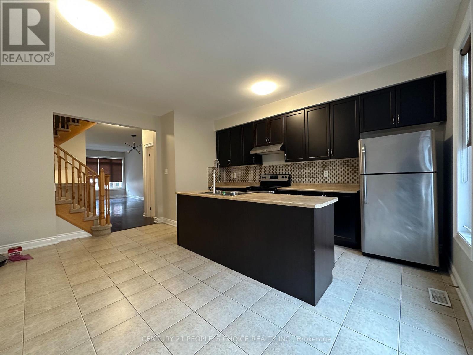 7227 Triumph Lane, Mississauga, Ontario L5N 0C5 - Photo 6 - W13504094