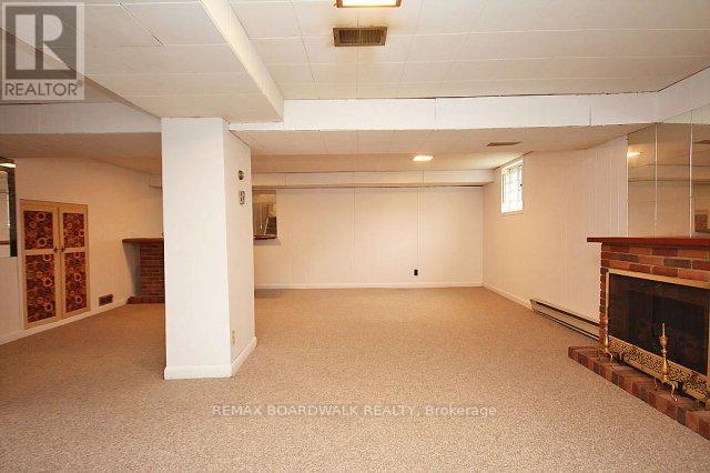 209 Knox Crescent, Ottawa, Ontario  K1G 0K6 - Photo 16 - X13569020