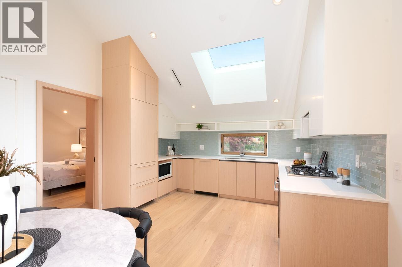 3122 W 11th Avenue, Vancouver, British Columbia  V6K 2M7 - Photo 10 - R3146726