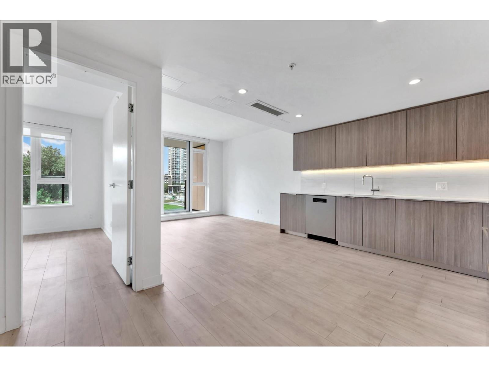 408 1471 Hunter Street, North Vancouver, British Columbia  V7J 1H3 - Photo 5 - R3146747