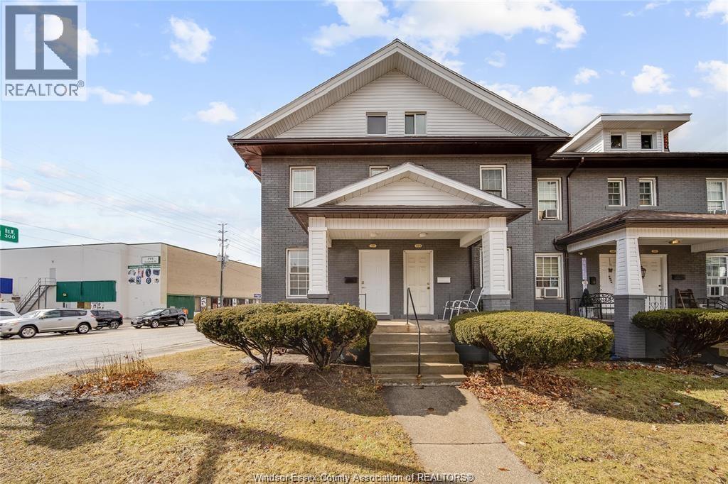 1691 DOUGALL, Windsor, Ontario