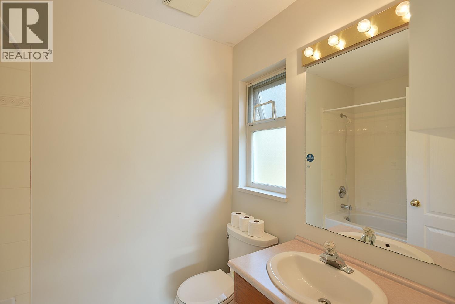 4871 Blueberry Place, Sechelt, British Columbia  V7Z 0G2 - Photo 17 - R3146759