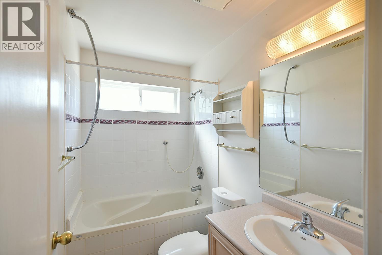 4871 Blueberry Place, Sechelt, British Columbia  V7Z 0G2 - Photo 30 - R3146759