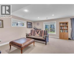 614 South Crest Drive, Kelowna, British Columbia  V1W 4Y6 - Photo 26 - 10387328