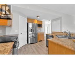 614 South Crest Drive, Kelowna, British Columbia  V1W 4Y6 - Photo 10 - 10387328