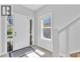 614 South Crest Drive, Kelowna, British Columbia  V1W 4Y6 - Photo 4 - 10387328
