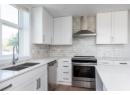 710 Stockwell Avenue Unit# 201, Kelowna, BC V1Y 6V9