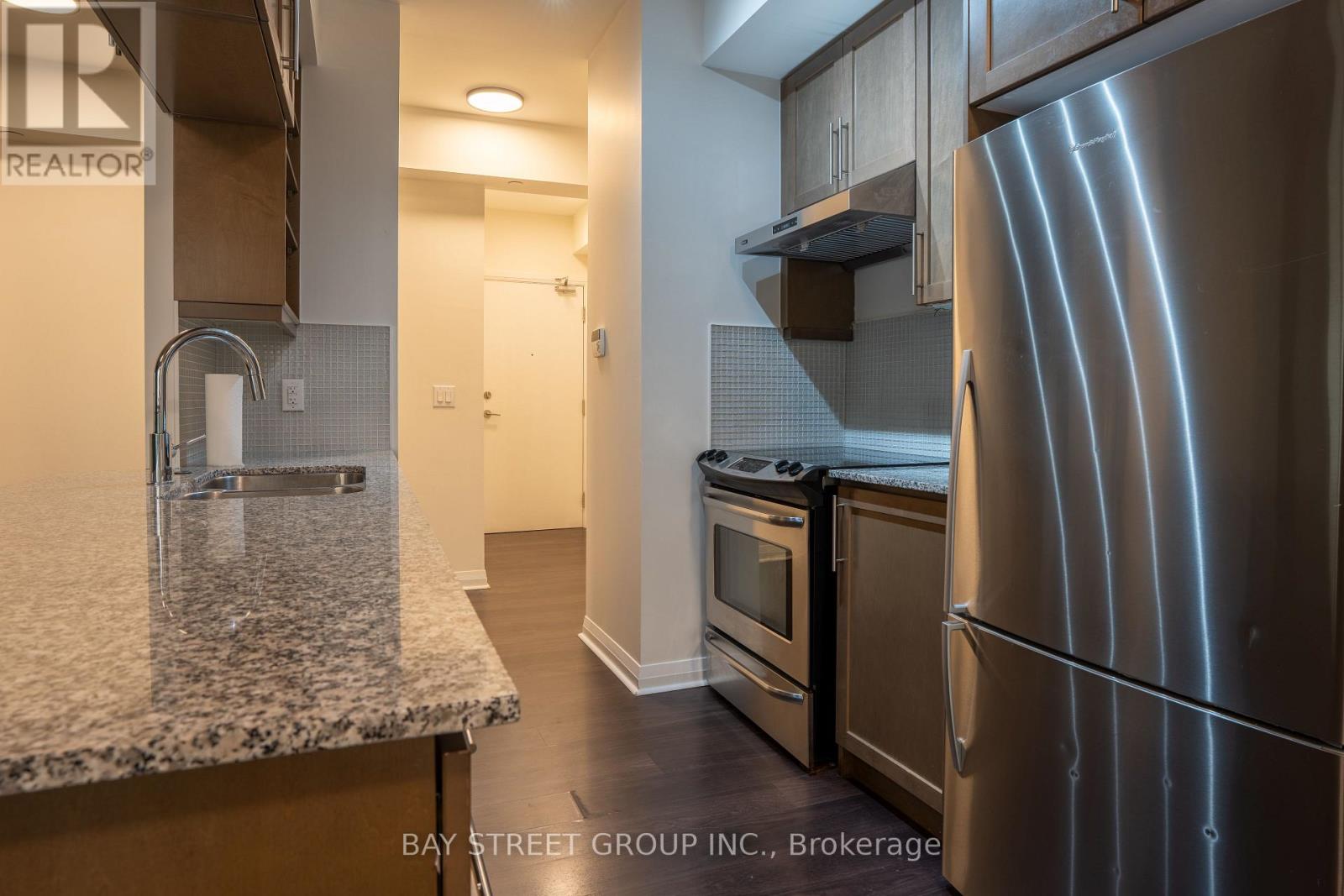 Lph04 - 55 Oneida Crescent, Richmond Hill, Ontario  L4B 0E8 - Photo 4 - N13569070