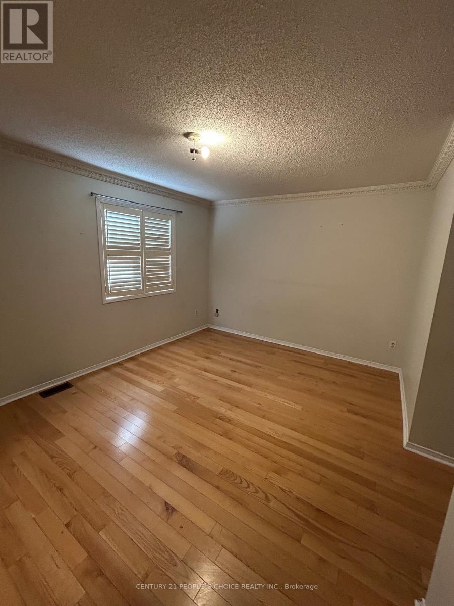 52 Treasure Drive, Brampton, Ontario  L7A 3L1 - Photo 8 - W13568628
