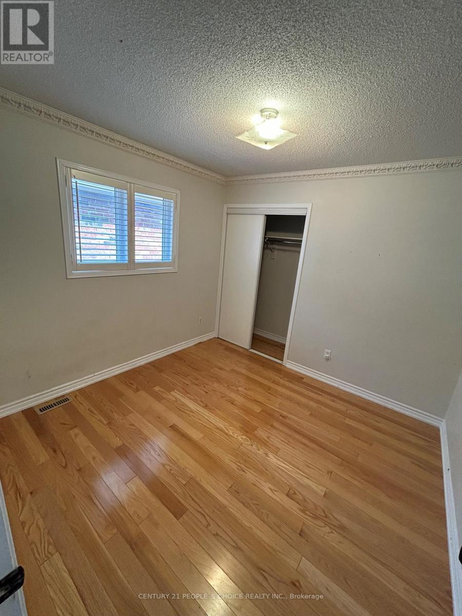 52 Treasure Drive, Brampton, Ontario  L7A 3L1 - Photo 11 - W13568628