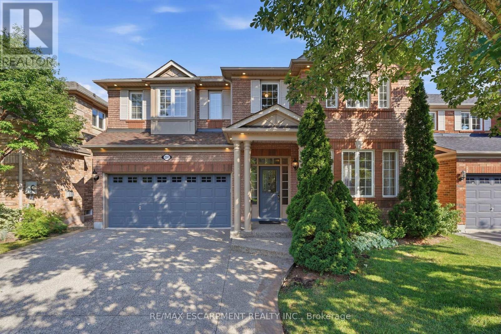 2241 GLAZEBROOK CIRCLE, Oakville (WT West Oak Trails)