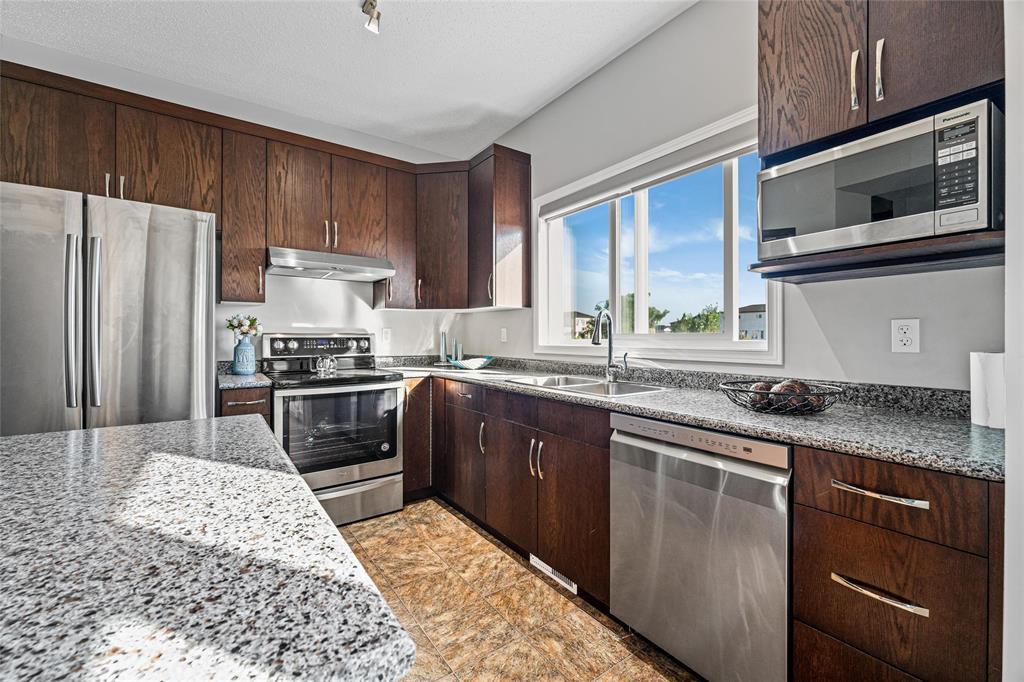 245 El Tassi Drive, Winnipeg, Manitoba  R3W 0L8 - Photo 11 - 202616412