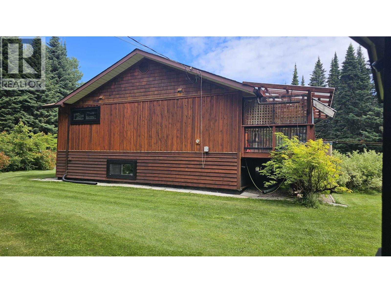 8600 SOLITUDE ROAD — photo 19