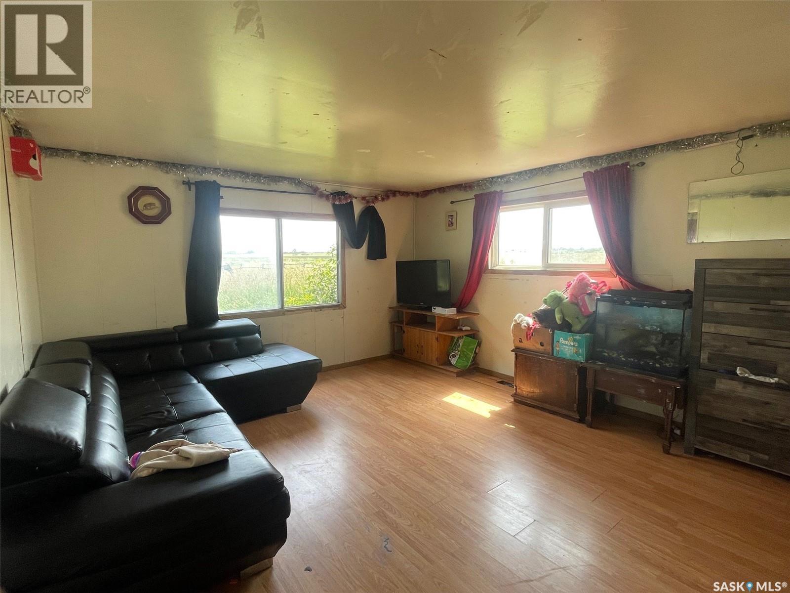 508 7th Street E, Meadow Lake, Saskatchewan  S9X 1J4 - Photo 4 - SK042716