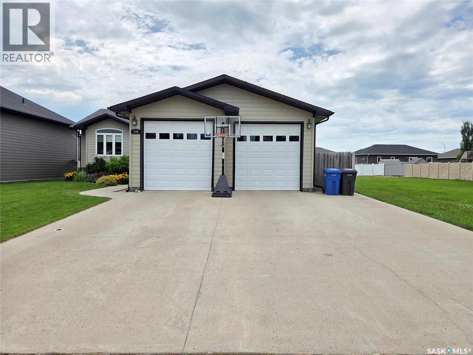 106 Ruckle Road, Carlyle, Saskatchewan  S0C 0R0 - Photo 2 - SK042623