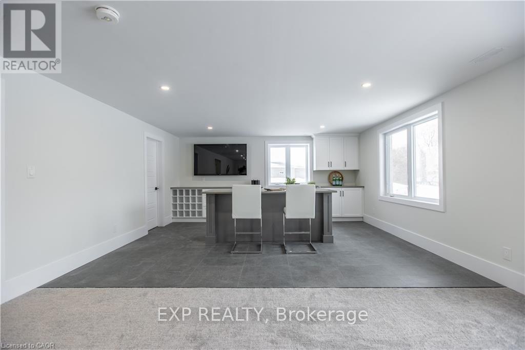 2 Avery Place, Perth East, Ontario  N0K 1M0 - Photo 43 - X12632032
