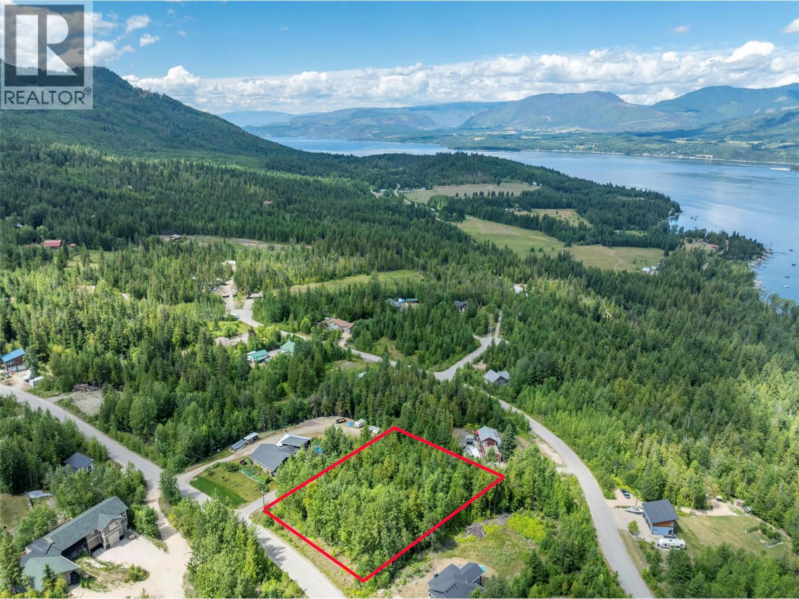 Lot 100 Heritage Drive, eagle bay, British Columbia V0E1T0