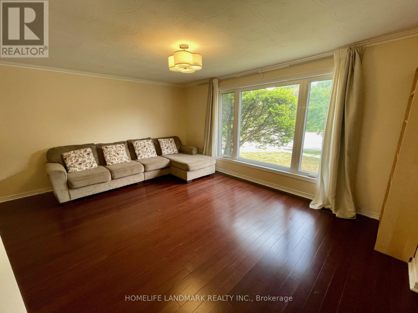 23 Beethoven Court, Toronto, Ontario  M2H 1W1 - Photo 3 - C13569072