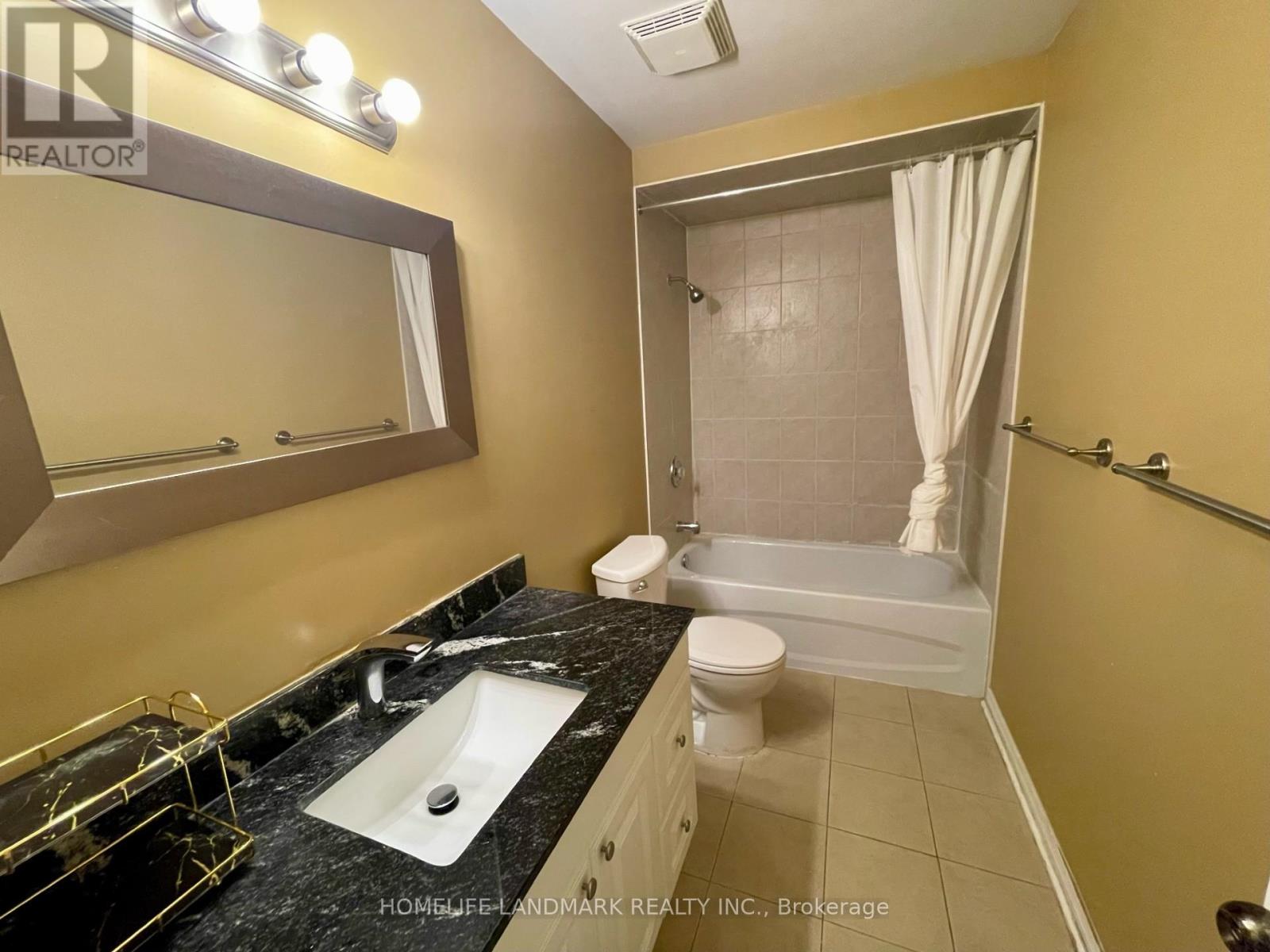 23 Beethoven Court, Toronto, Ontario  M2H 1W1 - Photo 6 - C13569072