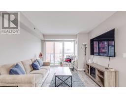 225 - 35 SARANAC BOULEVARD, Toronto, Ontario