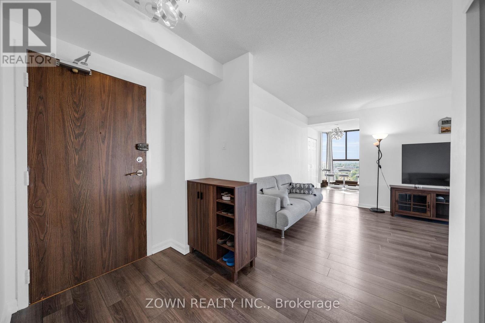 80 Antibes Drive, Toronto, Ontario  M2R 3N5 - Photo 5 - C13569182