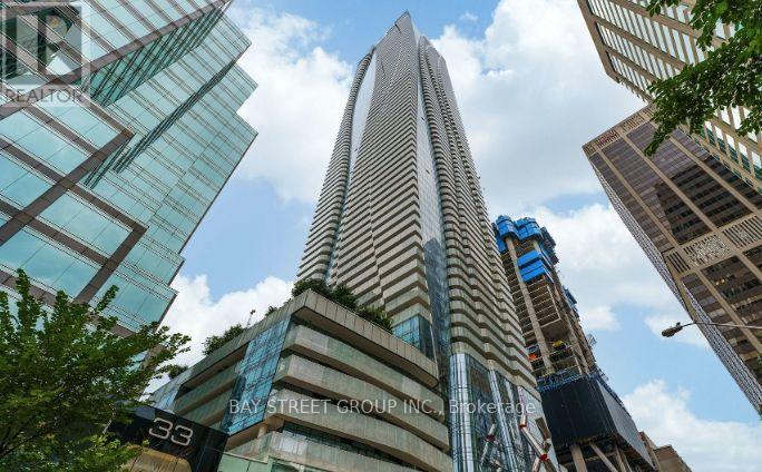 1610 - 1 Bloor Street E, Toronto, Ontario  M4W 0A8 - Photo 1 - C13569188