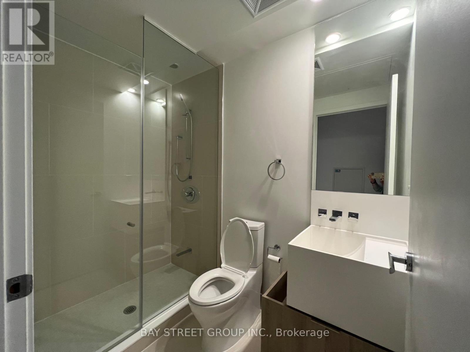 1610 - 1 Bloor Street E, Toronto, Ontario  M4W 0A8 - Photo 5 - C13569188