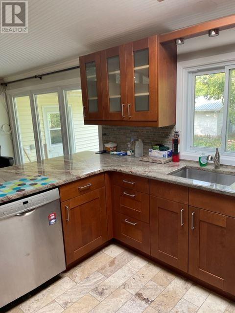 Main Floor - 9317 Regional Road Road, Halton Hills, Ontario L9T 2X7 - Photo 8 - W13568894