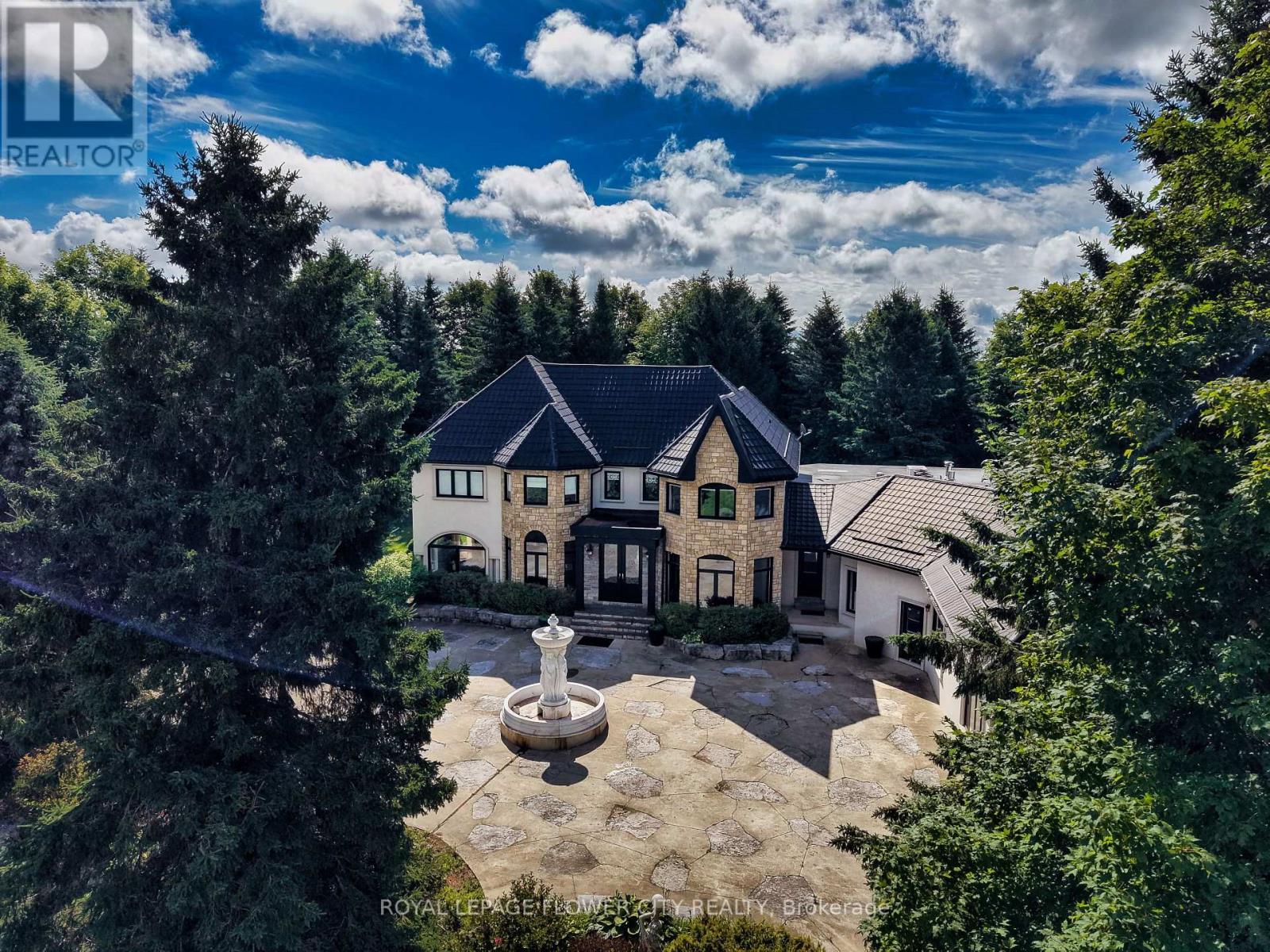 1 Flaherty Lane, Caledon, Ontario  L7K 2P2 - Photo 4 - W13569080
