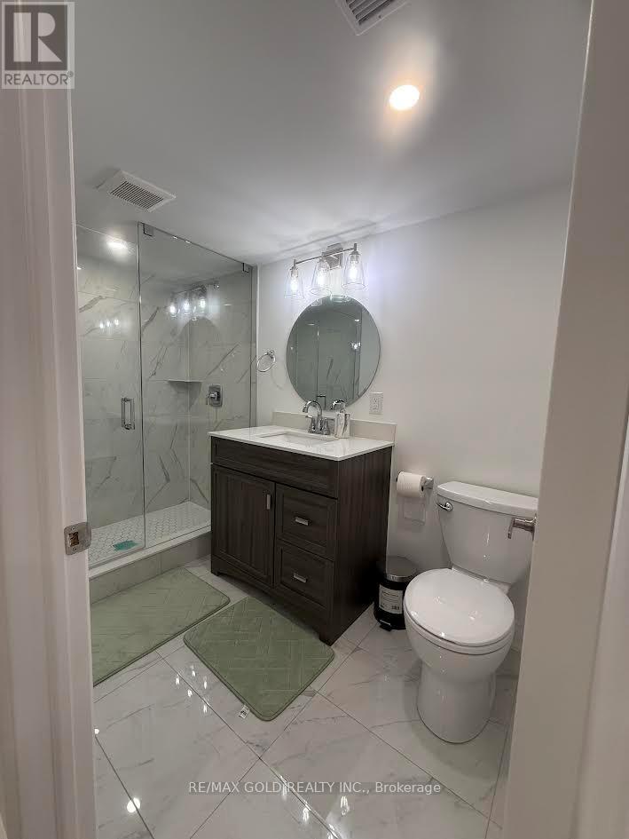 34 Toddville Road, Brampton, Ontario  L6P 3J2 - Photo 3 - W13569096