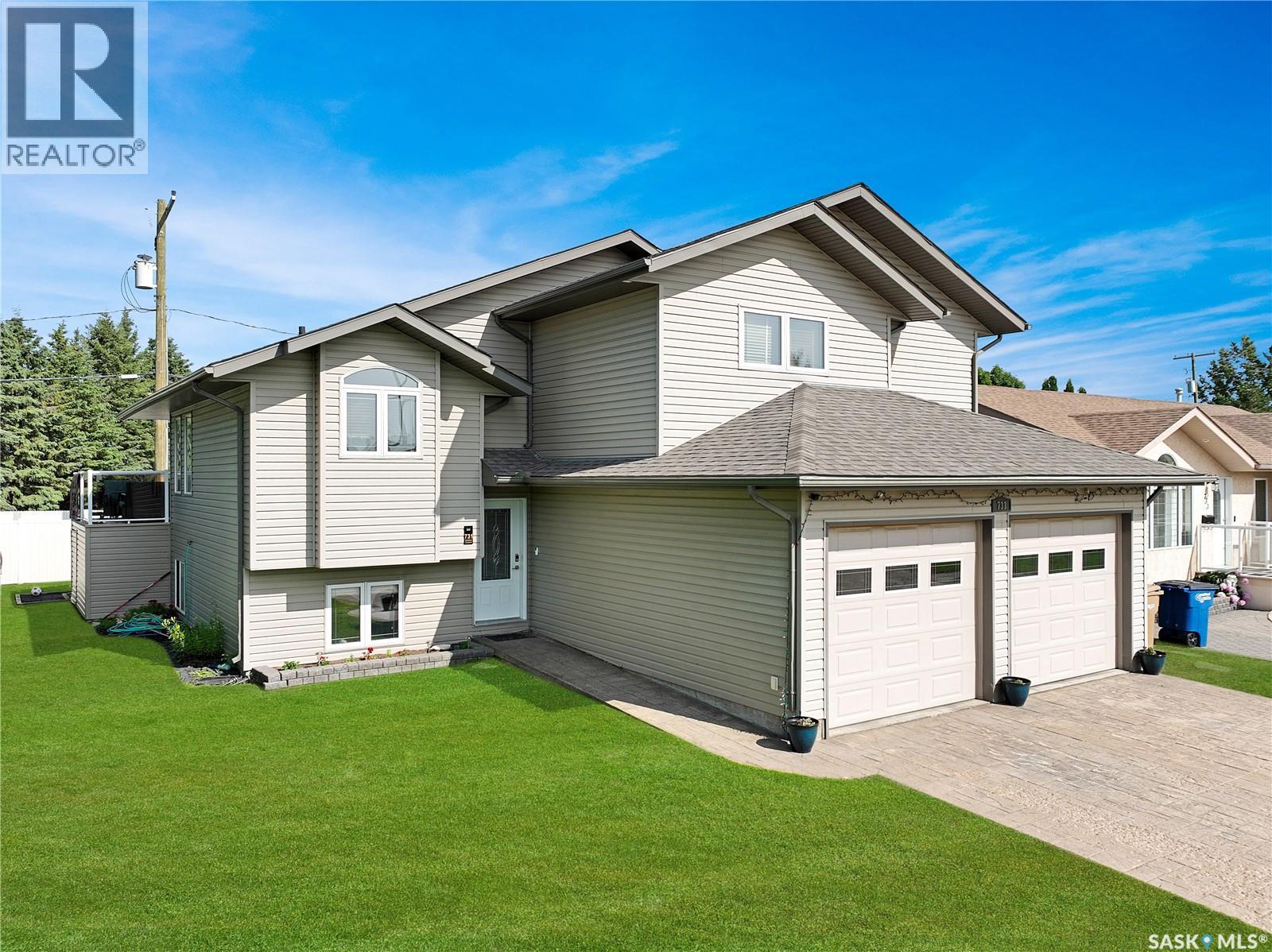 731 Adamson Crescent, Shellbrook, Saskatchewan  S0J 0B8 - Photo 3 - SK042638