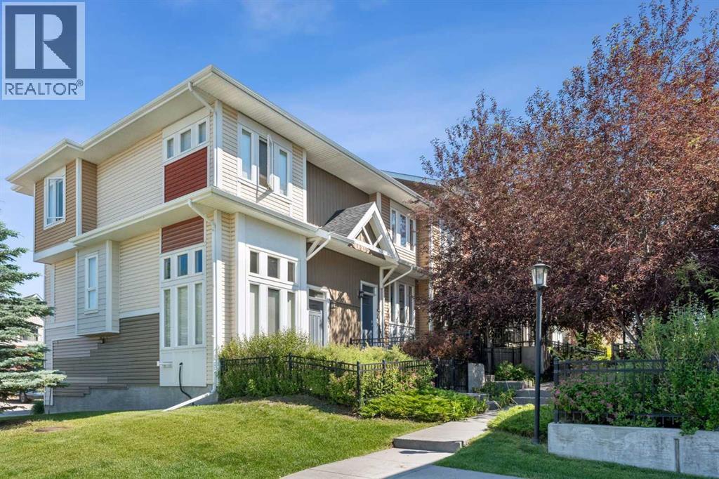 614 Auburn Bay Square SE, Calgary