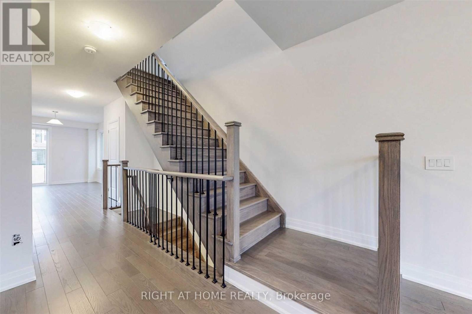 235 Vermont Avenue, Newmarket, Ontario L3X 0M6 - Photo 16 - N13555404
