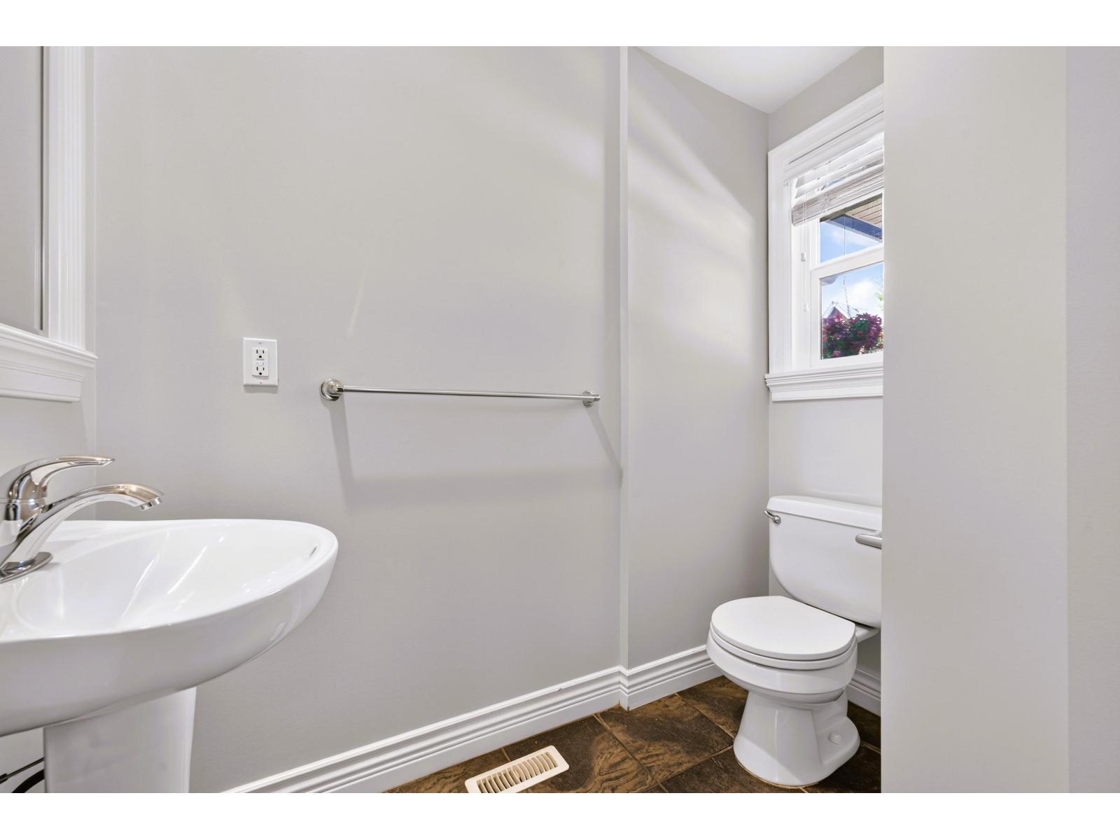 19442 67a Avenue, Surrey, British Columbia  V4N 5T4 - Photo 12 - R3146392