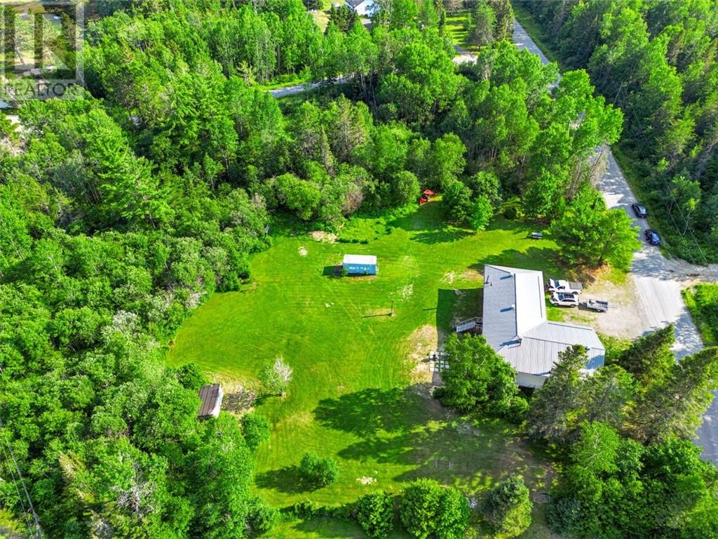 318 Chain Lake Road, Wahnapitae, Ontario  P0M 3C0 - Photo 3 - 2129209
