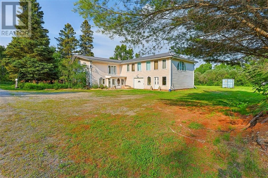 318 Chain Lake Road, Wahnapitae, Ontario  P0M 3C0 - Photo 8 - 2129209