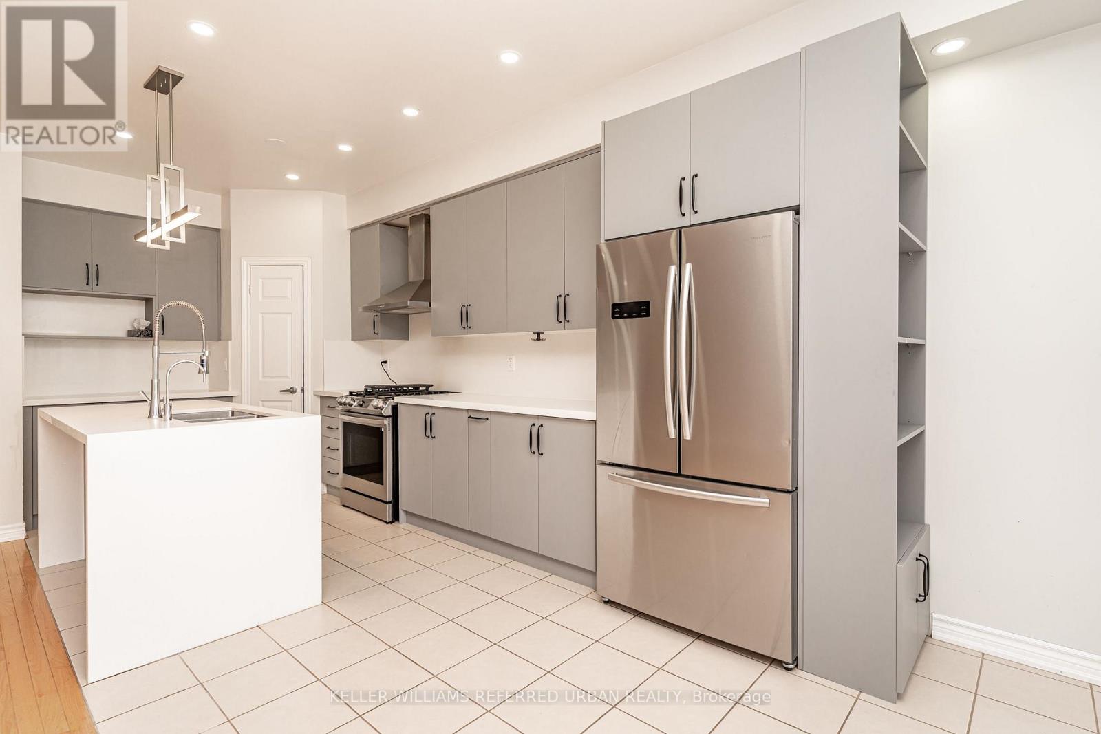 13313 Bathurst Street, Richmond Hill, Ontario  L4E 0Z6 - Photo 5 - N13557388
