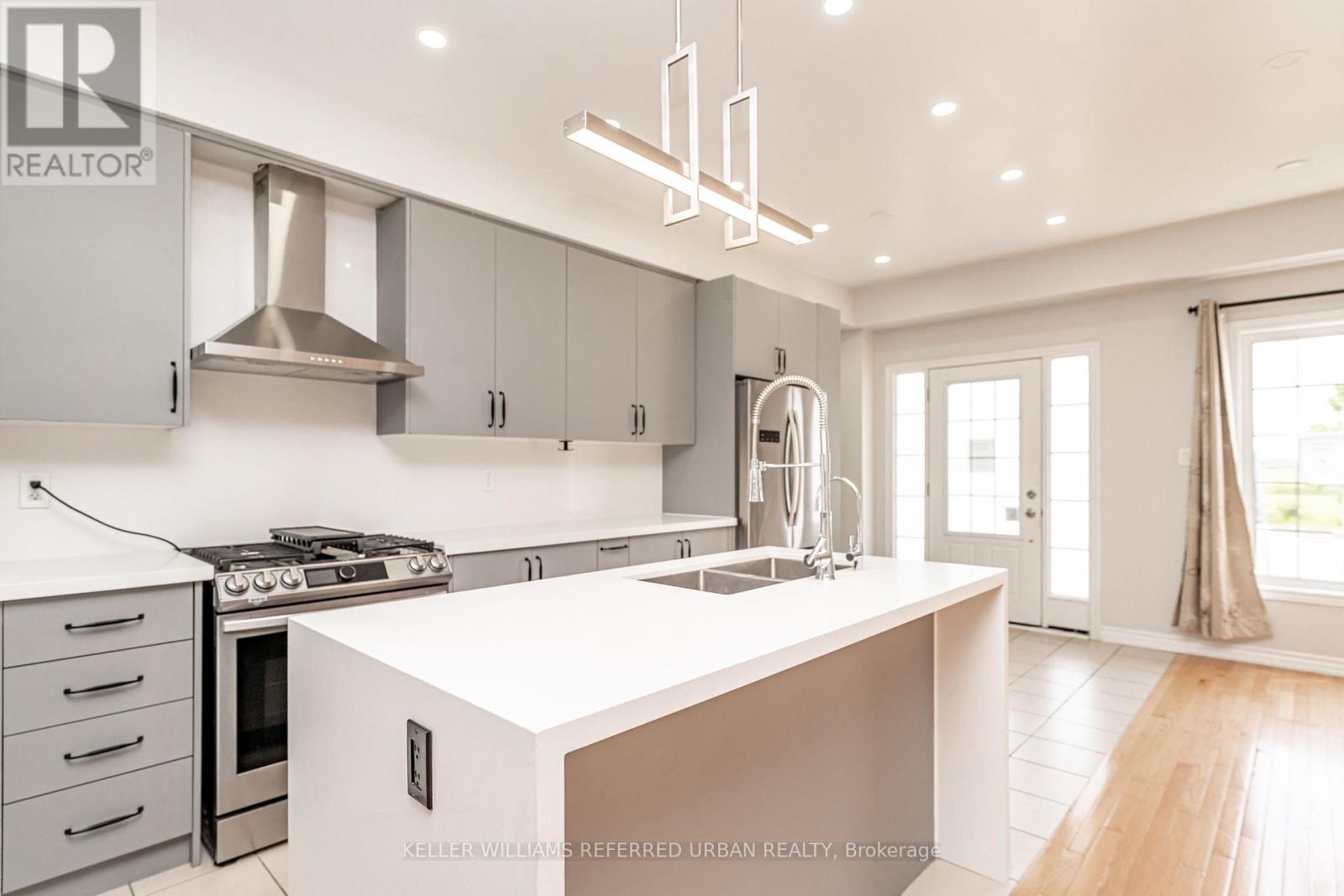 13313 Bathurst Street, Richmond Hill, Ontario  L4E 0Z6 - Photo 7 - N13557388