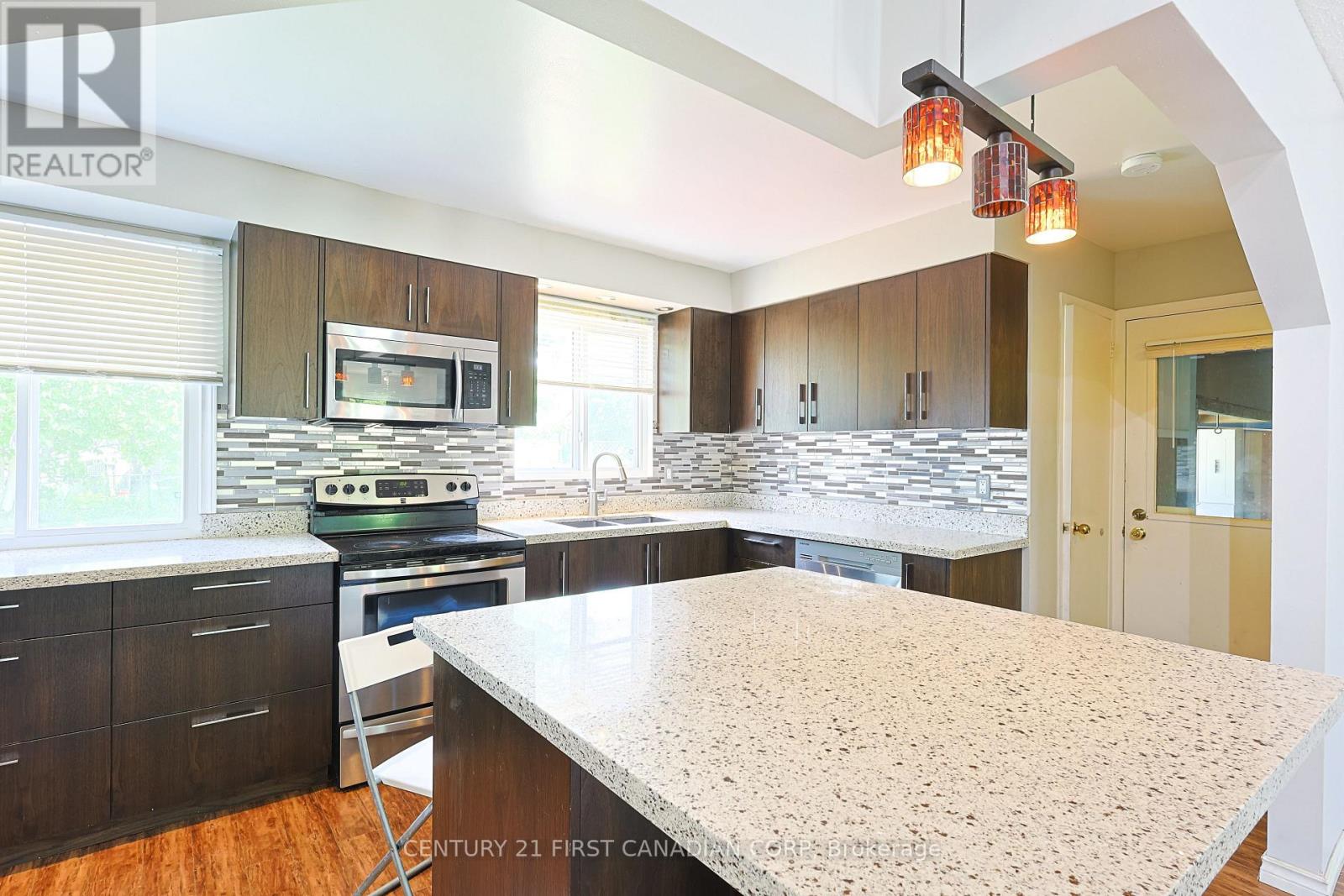1470 Aldersbrook Road, London North, Ontario  N6G 3V7 - Photo 6 - X13466460