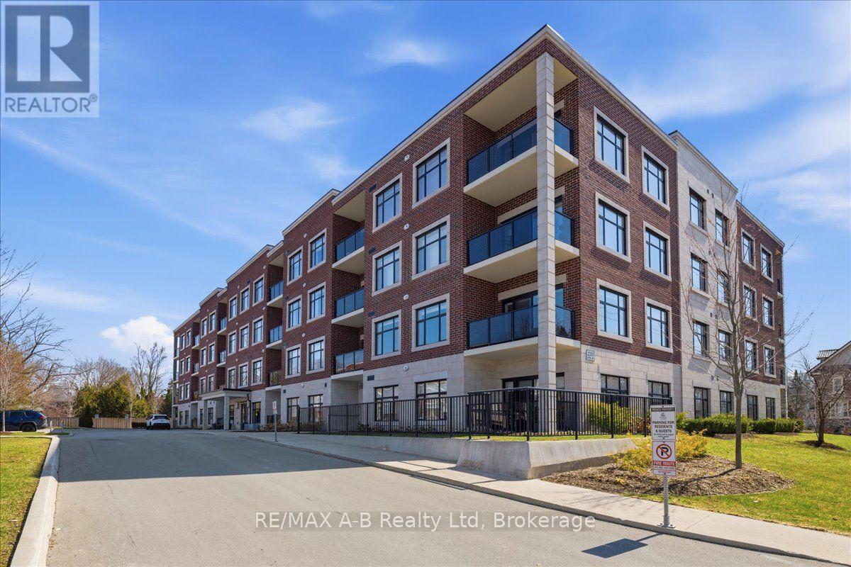 102 - 235 John Street N, Stratford, Ontario  N5A 0H9 - Photo 1 - X13569336