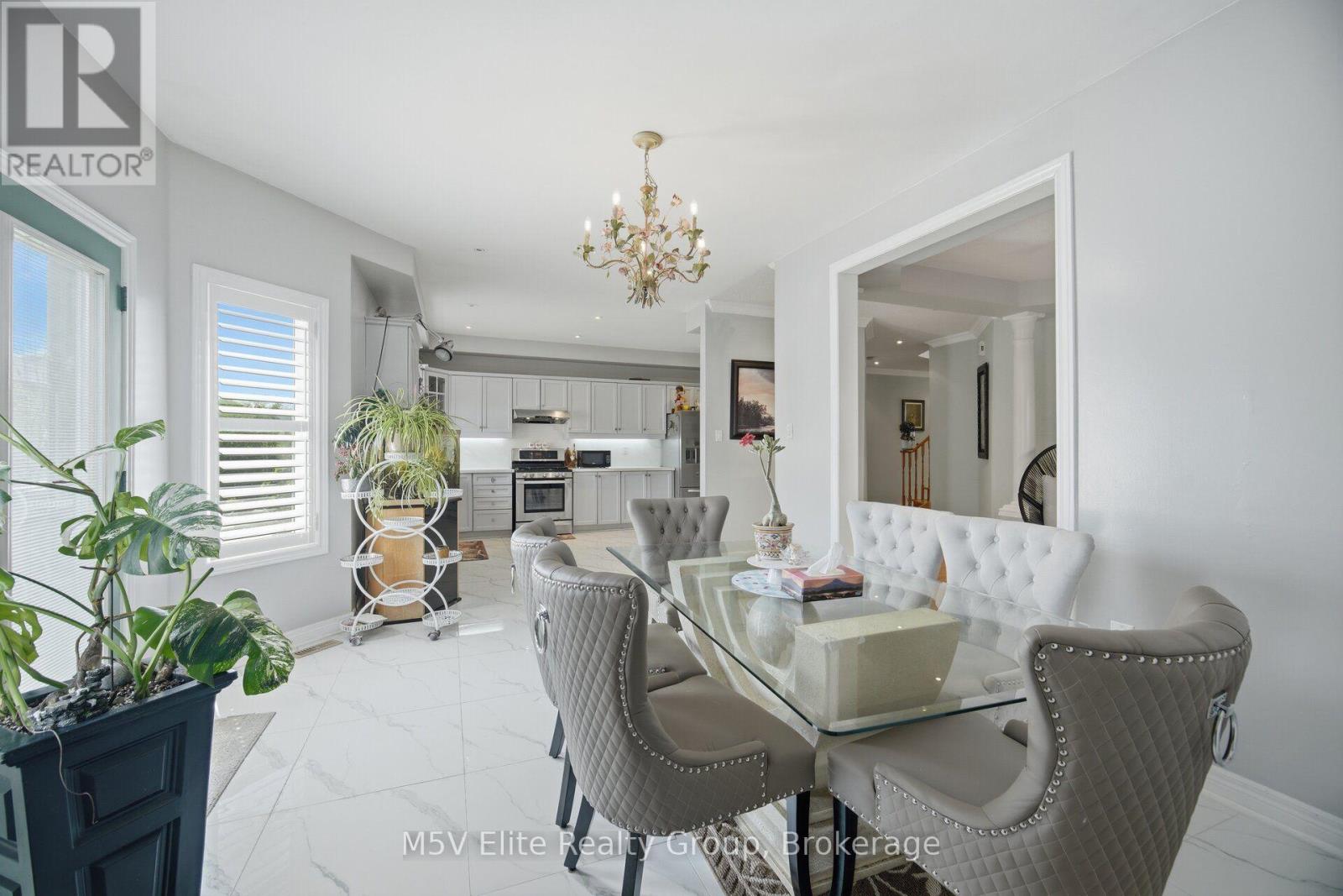 168 Sail Crescent, Vaughan, Ontario  L6A 2Z2 - Photo 9 - N13569348