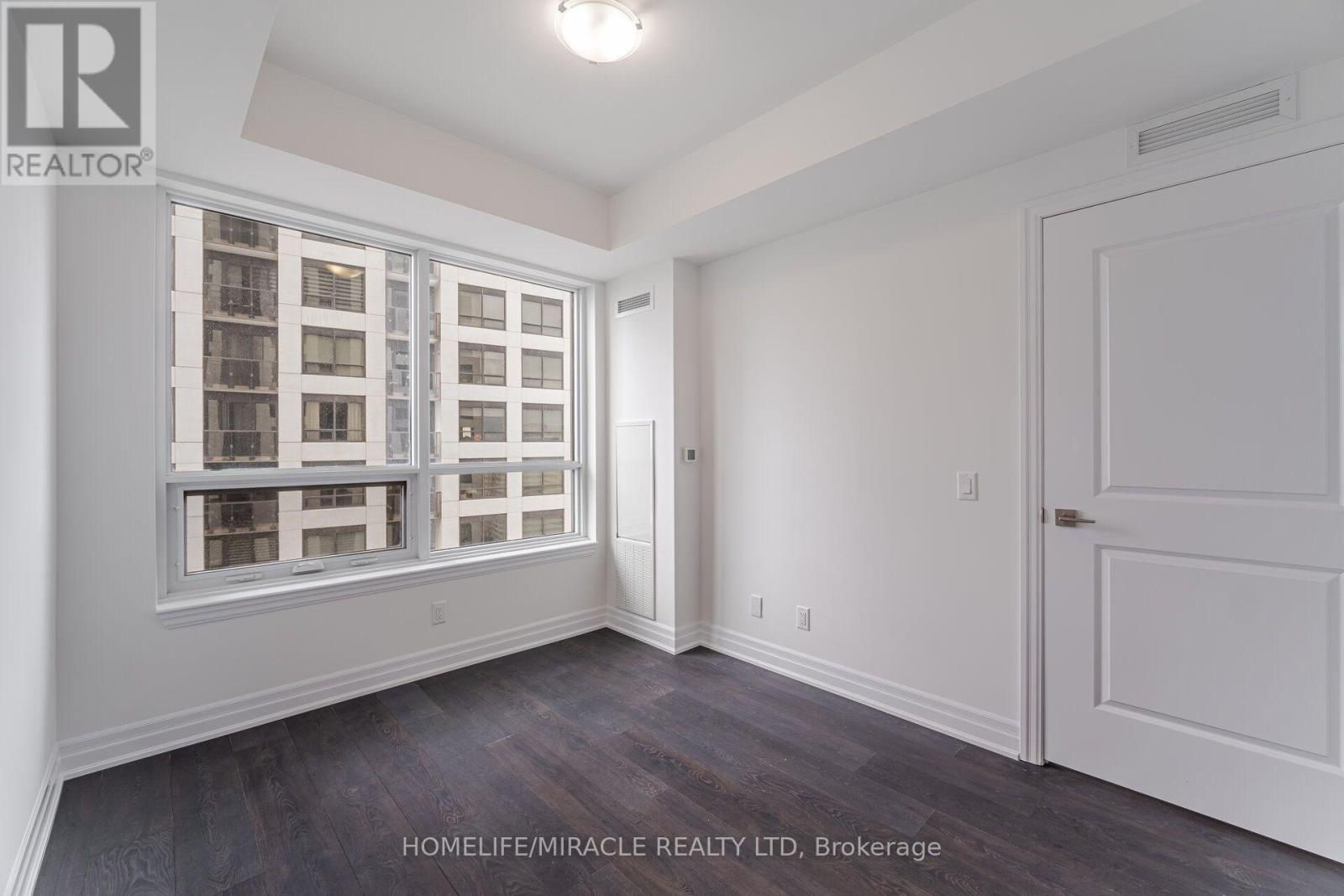 1609 - 30 Elm Drive W, Mississauga, Ontario  L5B 0N6 - Photo 17 - W13569276